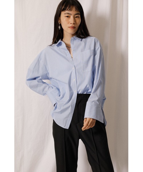 crie conforto（クリーコンフォルト）の「バッグワードカフスシャツ