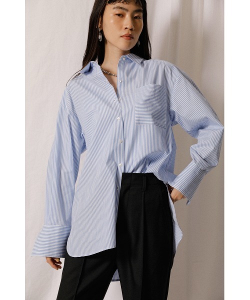 crie conforto（クリーコンフォルト）の「バッグワードカフスシャツ