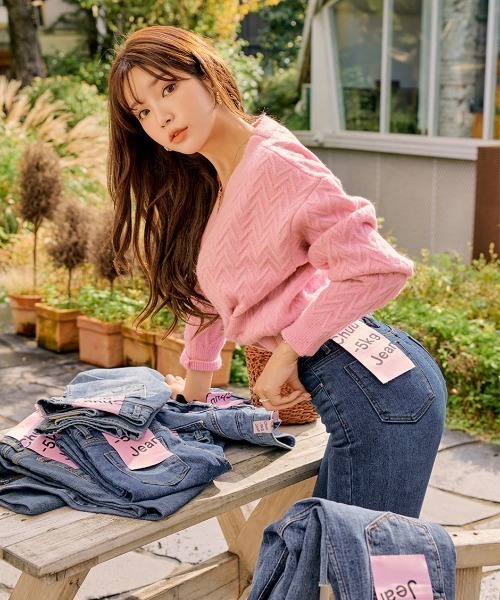 chuu（チュー）の「CHUU [Ari] High Rise Slim Indigo Skinny Jeans（デニムパンツ・レディース・ブルー・30/25/26/27/28/29）」の11枚目の写真