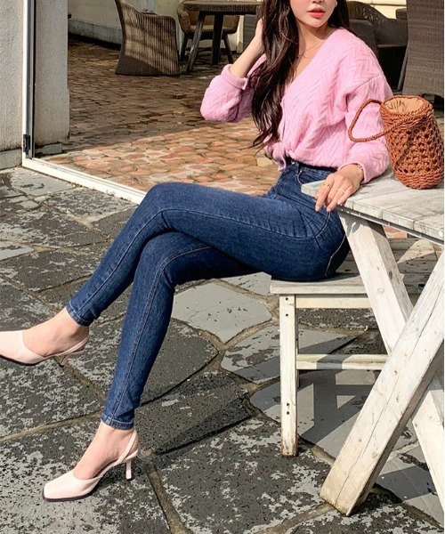 chuu（チュー）の「CHUU [Ari] High Rise Slim Indigo Skinny Jeans（デニムパンツ・レディース・ブルー・30/25/26/27/28/29）」の15枚目の写真