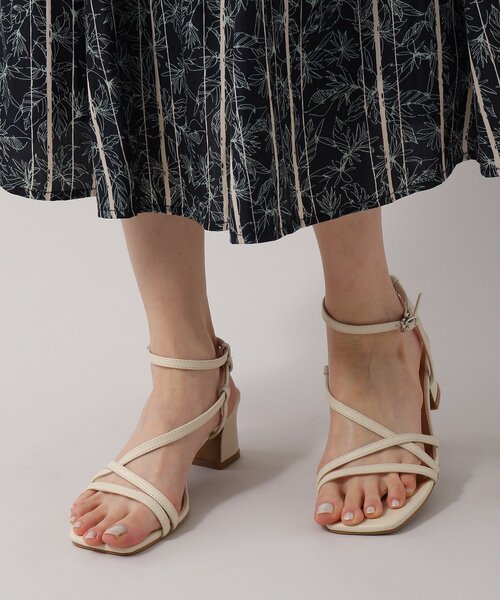 SOUP（スープ）の「◆スクエアコードサンダル（サンダル・レディース・ブラック/アイボリー/サンドベージュ・40/35/30）」の11枚目の写真