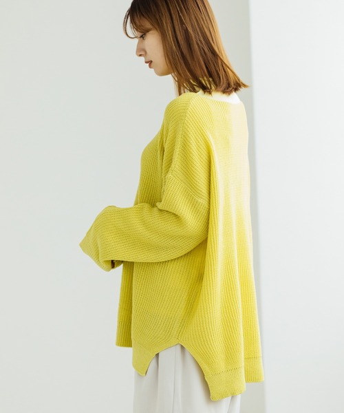 ZAKKA-BOX(ザッカボックス)の「ざっくりチュニック丈サイドスリットニット(ニット/セーター・レディース・ネイビー/ラベンダー/イエロー系/アイボリー・FREE)」の12枚目の写真