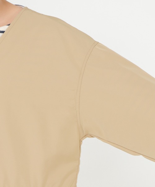 ikka(イッカ)の「【Sサイズ WEB限定】Vネックライトブルゾン(ブルゾン・レディース・ベージュ/オリーブ・M/L/S)」の12枚目の写真