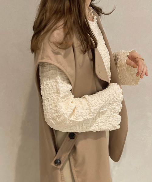 apres jour clair(アプレジュールクレア)の「【apres jour clair】ポコポコフレアスリーブT【ZOZOTOWN限定アイテム】(Tシャツ/カットソー・レディース・アイボリー/ベージュ・X-LARGE/フリー)」の7枚目の写真