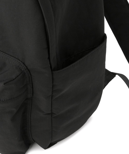 ADAM ET ROPE'（アダムエロペ）の「【A4対応・SETアイテム】コットン×ナイロンリュック (リュック+ショルダーバッグ)（バックパック/リュック・レディース・ブラック/グレー・FREE）」の13枚目の写真