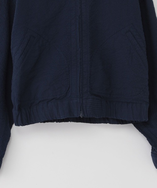 niko and...（ニコアンド）の「[MODE NORM CORE]コードレーンジップブルゾン（ブルゾン・レディース・ライトブルー/ネイビー/オフホワイト・MEDIUM/LARGE）」の9枚目の写真