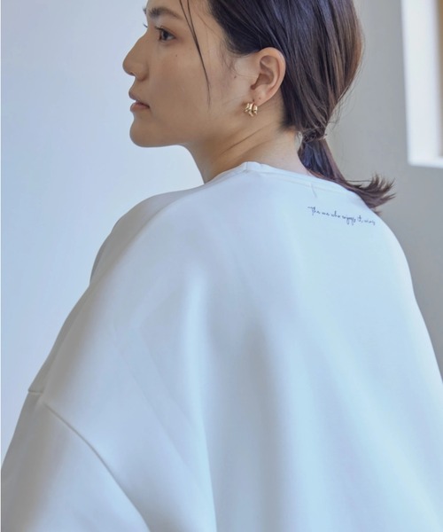 AMERICAN HOLIC（アメリカンホリック）の「ロゴコクーンポンチプルオーバー（Tシャツ/カットソー・レディース・ブラック/オフホワイト・M/L）」の2枚目の写真