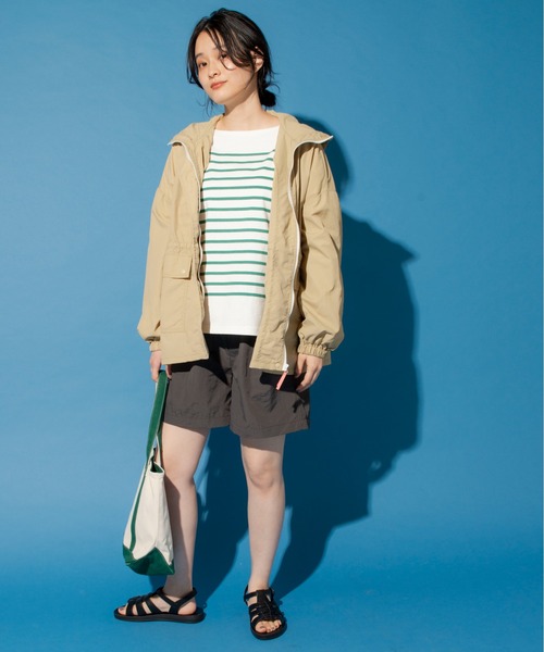 ANGIE（アンジー）の「ナイロンマウンテンパーカー（マウンテンパーカー・レディース・ホワイト/ベージュ/スミクロ・FREE）」の20枚目の写真