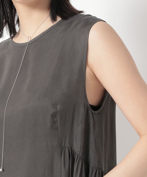 Chaos(カオス)の「Chaos(カオス)/バートフルフレアワンピース(ワンピース・レディース・チャコールグレー/モカ・FREE)」の12枚目の写真