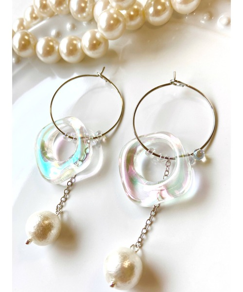tone（トーン）の「【MUURABBTI】オーロラとコットンパールのフープピアス(MA)（ピアス（両耳用）・レディース・ゴールド/シルバー・FREE）」の7枚目の写真