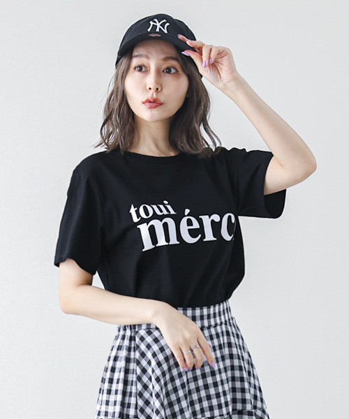 SUGAR BISKET(シュガービスケット)の「プリントロゴTシャツ(Tシャツ/カットソー・レディース・ホワイト×グリーン/ホワイト×レッド/ピンク系その他/ブラック×ホワイト/ホワイト×ブラック・M/L)」の12枚目の写真