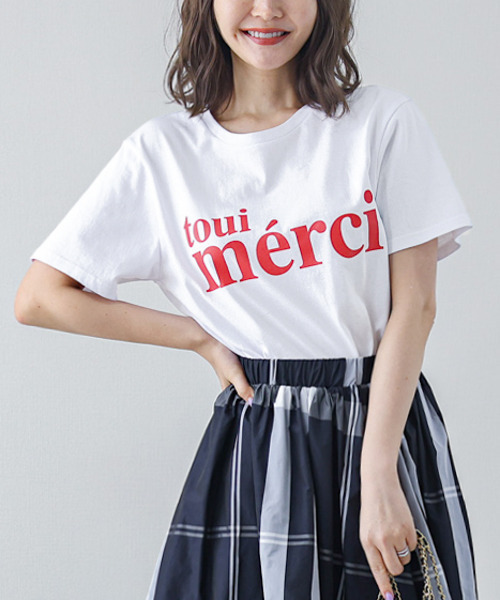 SUGAR BISKET(シュガービスケット)の「プリントロゴTシャツ(Tシャツ/カットソー・レディース・ホワイト×グリーン/ホワイト×レッド/ピンク系その他/ブラック×ホワイト/ホワイト×ブラック・M/L)」の6枚目の写真