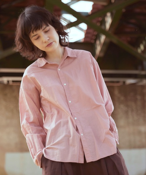 RNA-N(アールエヌエーエヌ)の「B2720 コットンキャンブリックシャツ(シャツ/ブラウス・レディース・ナチュラル/ピンク/グレー・MEDIUM)」の17枚目の写真