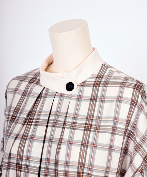 BDONNA（ビドンナ）の「T/C TOP糸チェック　ブラウス（シャツ/ブラウス・レディース・オフホワイト/ネイビー・MEDIUM）」の5枚目の写真