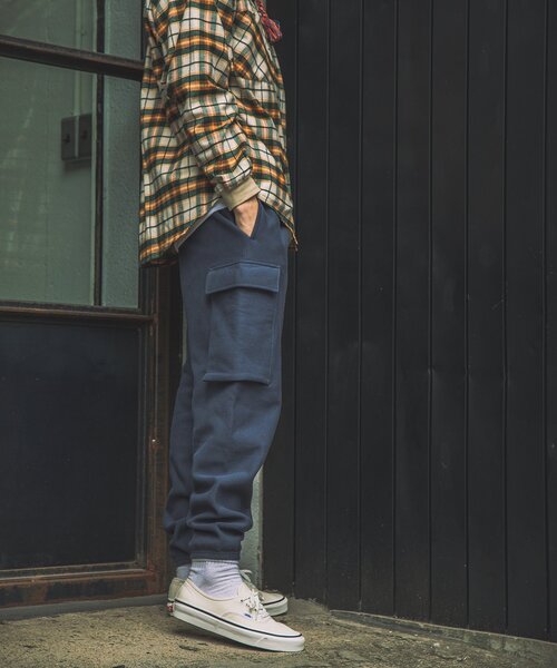 Champion(チャンピオン)の「【Champion × JS by SUPER MARKET】別注 スウェット カーゴパンツ(スウェットパンツ・メンズ・ブラック/ネイビー/グレー/カーキ・MEDIUM/LARGE)」の18枚目の写真