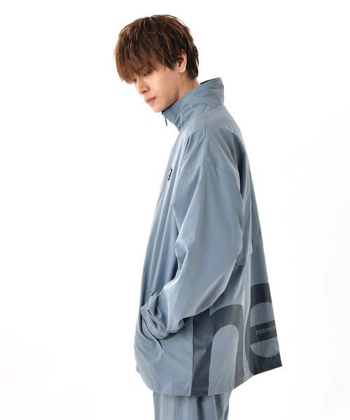 NEW BALANCE(ニューバランス)の「NB Athletics Unisex Out of Bounds ジャケット(ナイロンジャケット・メンズ・ブラック/ブルー系その他・0/1/2/3/4/5)」の14枚目の写真