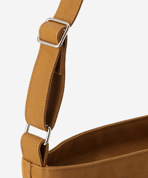 ORCIVAL（オーシバル）の「ORCIVAL | キッズ キャンバスショルダーバッグ（ショルダーバッグ・キッズ・ネイビー/キャメル/グレー/レッド・-）」の7枚目の写真