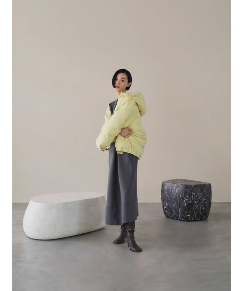 ELENDEEK（エレンディーク）の「スポンジダウンショートコート（ダウンジャケット/コート・レディース・ブラック/オフホワイト/ベージュ・FREE）」の18枚目の写真