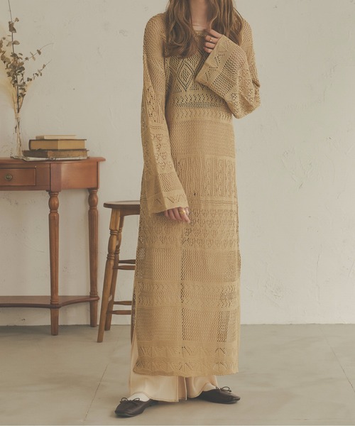 Ambre Neige（アンブルネージュ）の「パッチワークニットワンピース／WEB/EC限定商品（ワンピース・レディース・ベージュ/アイボリー・FREE）」の4枚目の写真