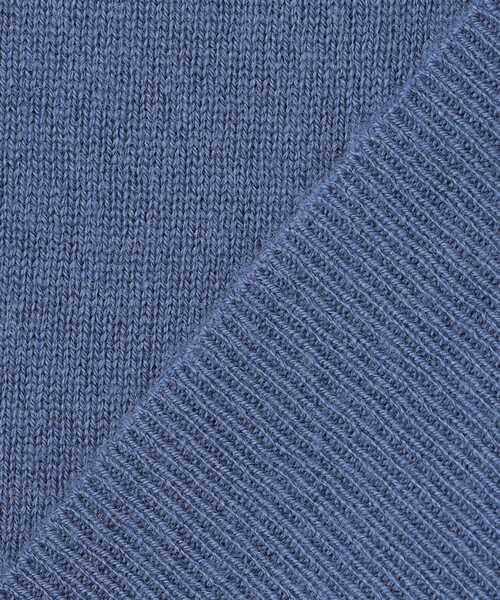 J.PRESS(ジェイプレス)の「【洗える・WEB限定カラーあり】CASHMERE BLEND ハイネック ニット(ニット/セーター・レディース・パープル系/ライトグリーン系/イエロー系/ベージュ系/サックスブルー系/ライトグレー系/ピンク系・MEDIUM/LARGE)」の12枚目の写真