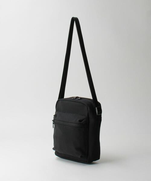 BEAUTY&YOUTH UNITED ARROWS（ビューティーアンドユースユナイテッドアローズ）の「by 小松マテーレ ミニ ショルダーバッグ（ショルダーバッグ・メンズ・ブラック・FREE）」の2枚目の写真