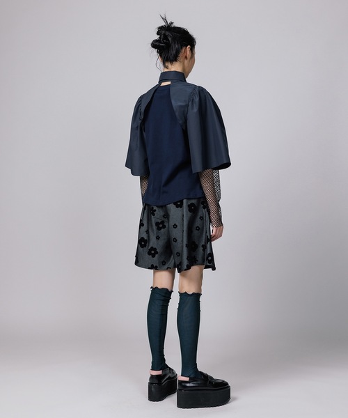 NON TOKYO(ノントーキョー)の「FLOKING FLOWER DENIM CULOTTES / NON-23S-0204(デニムパンツ・レディース・インディゴブルー/カーキ/ブラック・FREE)」の6枚目の写真