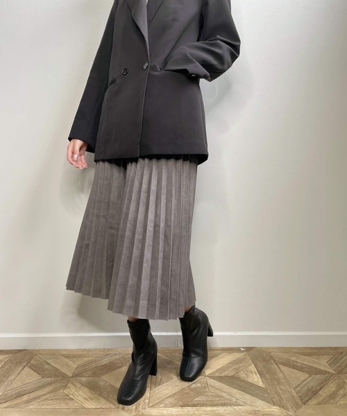 shopnikoniko(ショップニコニコ)の「フェイクスエード ロングプリーツスカート(スカート・レディース・ダークブラウン/ダークグレー/モカ/ブラック/ベージュ・フリー)」の8枚目の写真