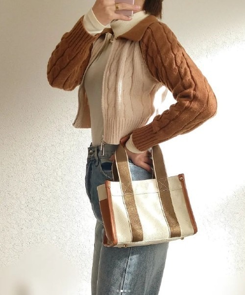 Cozy&Kitsch（コージーアンドキッチ）の「Cozy＆Kitsch ニューヨーククロップジップアップケーブルニット（ニット/セーター・レディース・モカ/ブラック・FREE）」の6枚目の写真