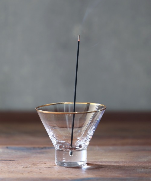 BIRTHDAY BAR（バースデイバー）の「Hazel Alle a te Cylinder お香立て インセンスホルダー（ルームフレグランス/お香・レディース・クリア/クリアブラック・フリー）」の3枚目の写真