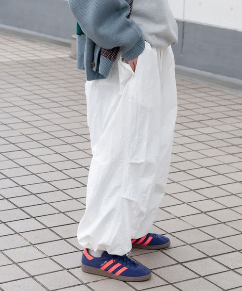 Perushu（ペルーシュ）の「ワイドカラースノーパンツ（その他パンツ・メンズ・ブラック/ブルー/ベージュ/ホワイト/レッド・LARGE/SMALL/MEDIUM）」の8枚目の写真