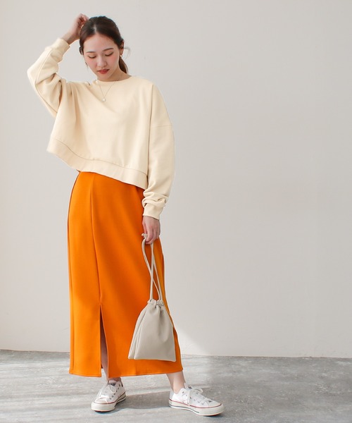 Social GIRL（ソーシャルガール）の「裏起毛ショートスウェットシャツ（スウェット・レディース・オフホワイト/グレイッシュベージュ/チャコール・M）」の21枚目の写真