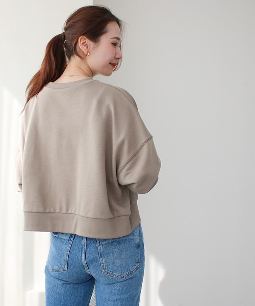 Social GIRL（ソーシャルガール）の「裏起毛ショートスウェットシャツ（スウェット・レディース・オフホワイト/グレイッシュベージュ/チャコール・M）」の11枚目の写真