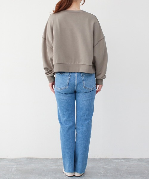 Social GIRL（ソーシャルガール）の「裏起毛ショートスウェットシャツ（スウェット・レディース・オフホワイト/グレイッシュベージュ/チャコール・M）」の17枚目の写真