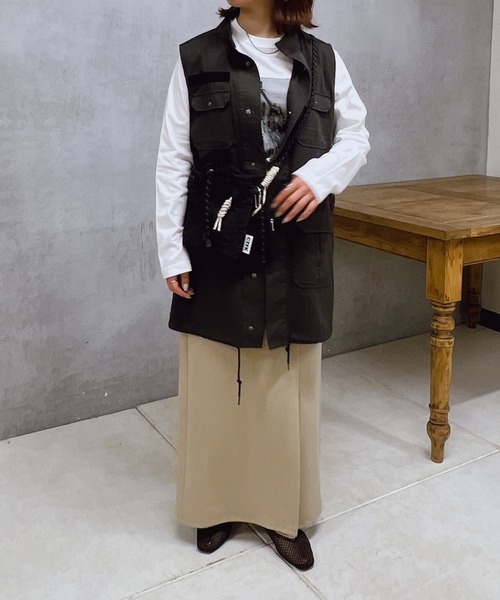 un dix cors（アンディコール）の「フォトプリントロンT（Tシャツ/カットソー・レディース・アイボリー/ブラック・FREE）」の13枚目の写真