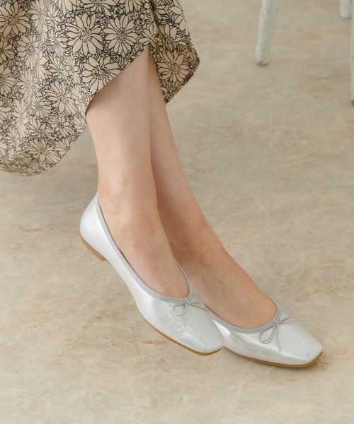 RODE SKO(ロデスコ)の「『MADE IN JAPAN』スクエアトゥバレエシューズ(バレエシューズ・レディース・ゴールド/ブラック/シルバー・37/38/36)」の3枚目の写真