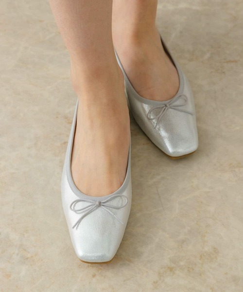 RODE SKO(ロデスコ)の「『MADE IN JAPAN』スクエアトゥバレエシューズ(バレエシューズ・レディース・ゴールド/ブラック/シルバー・37/38/36)」の7枚目の写真