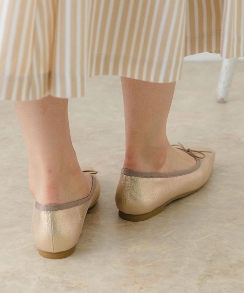 RODE SKO(ロデスコ)の「『MADE IN JAPAN』スクエアトゥバレエシューズ(バレエシューズ・レディース・ゴールド/ブラック/シルバー・37/38/36)」の15枚目の写真