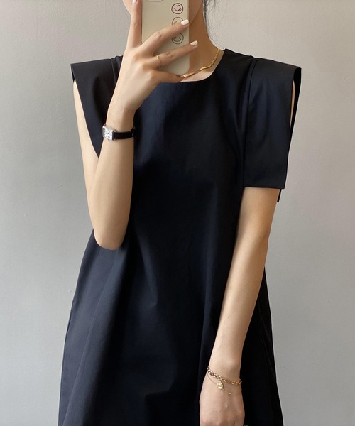 Jewelobe（ジュエローブ）の「ショルダータブAラインミニワンピース（ワンピース・レディース・ベージュ/ブラック/レッド/アイボリー・FREE）」の20枚目の写真