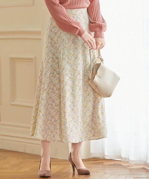 alotta（アロッタ）の「無地＆柄アソートフレアースカート（スカート・レディース・ドット/ブルー/ブラック系その他/オレンジ系その他/ネイビー/ピンク/ホワイト系その他/パープル系その他・LARGE/MEDIUM/X-LARGE/XX-LARGE）」の2枚目の写真