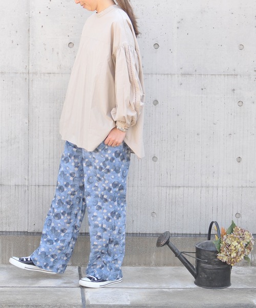 CALINER(カリネ)の「インドコットン水玉プリントリラックスパンツ(その他パンツ・レディース・ブルー/グリーン/ダークブラウン・M)」の6枚目の写真