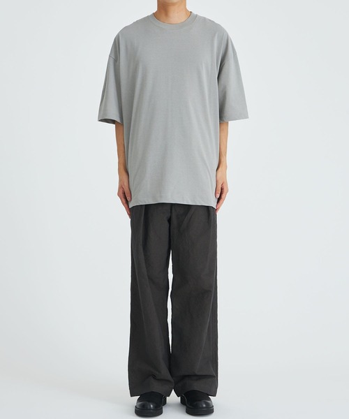 ATON(エイトン)の「【ATON / エイトン】FRESCA PLATE OVERSIZED T-SHIRT(Tシャツ/カットソー・メンズ・ネイビー/グレー・4/6)」の5枚目の写真