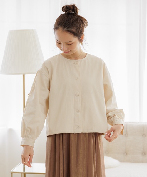 flower(フラワー)の「サニージャケット2(ノーカラージャケット・レディース・アイボリー・FREE)」の20枚目の写真