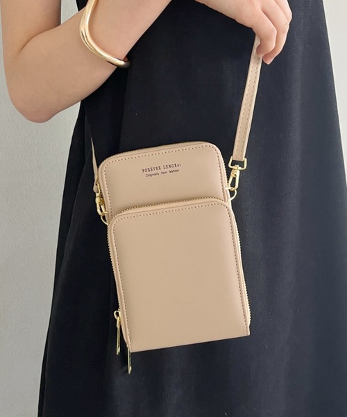 thank U more（サンキューモア）の「スクエア　スマホショルダーバッグ（ショルダーバッグ・レディース・ブルー/ブラック/ベージュ/ブラウン・FREE）」の15枚目の写真