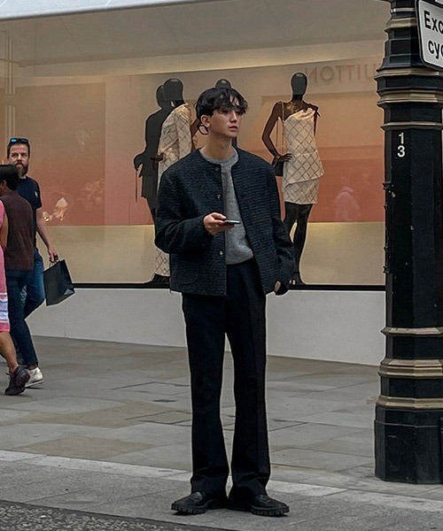 ASCLO(エジュクロ)の「ASCLO Final Tweed Jacket(ノーカラージャケット・メンズ・ブラック・FREE)」の16枚目の写真