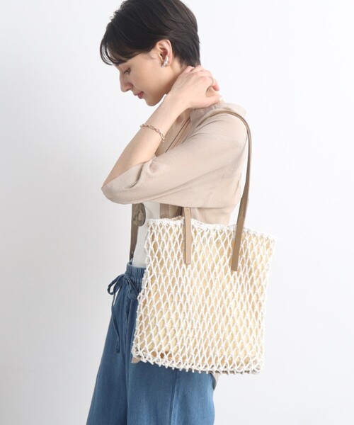 SHOO・LA・RUE（シューラルー）の「◆素材コンビマクラメトート（トートバッグ・レディース・ブラウン系/ブラック/アイボリー・00）」の2枚目の写真