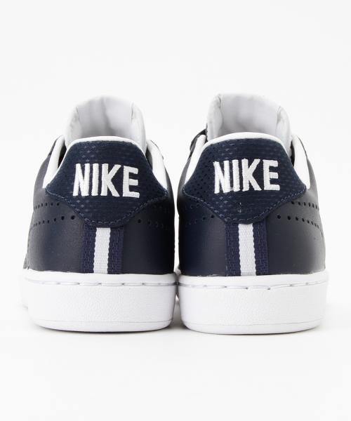 NIKE（ナイキ）の「NIKE / テニス クラシック ウルトラレザー FO (802395）（スニーカー・レディース・ホワイト/ネイビー・23/23.5/25/24.5/24）」の6枚目の写真