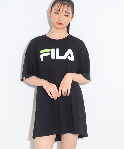 FILA(フィラ)の「【FILAコラボ】FILA×PINKLATTE バックオープンカットワンピース(ワンピース・キッズ・オフホワイト/ブラック・16/15 /14)」の3枚目の写真