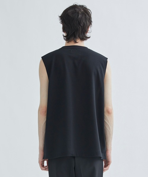STUDIOUS(ステュディオス)の「NO SLEEVE TEE(Tシャツ/カットソー・メンズ・ブラック/ホワイト・2/3)」の4枚目の写真