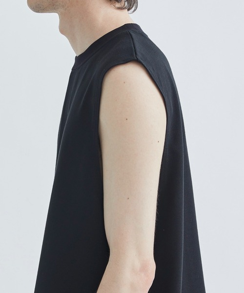 STUDIOUS(ステュディオス)の「NO SLEEVE TEE(Tシャツ/カットソー・メンズ・ブラック/ホワイト・2/3)」の10枚目の写真