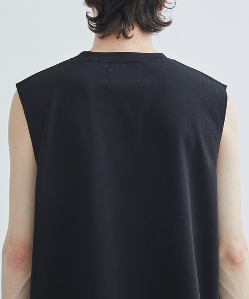 STUDIOUS(ステュディオス)の「NO SLEEVE TEE(Tシャツ/カットソー・メンズ・ブラック/ホワイト・2/3)」の8枚目の写真